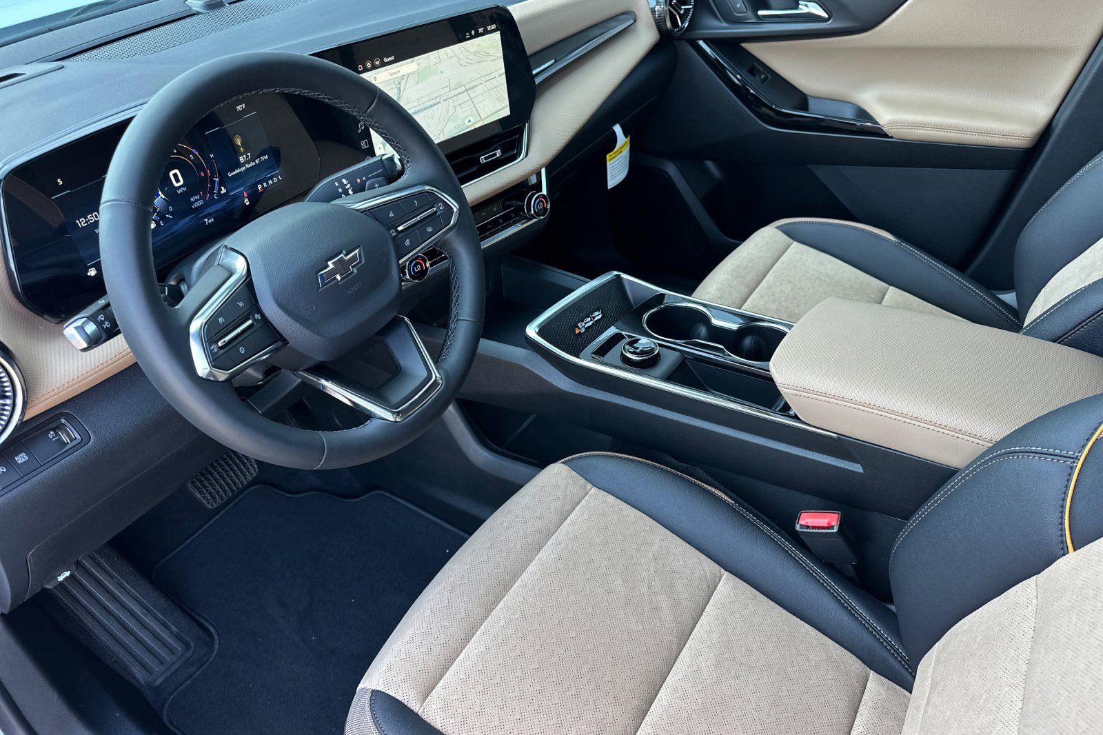 New 2026 Chevrolet Equinox ACTIV FWD image 10