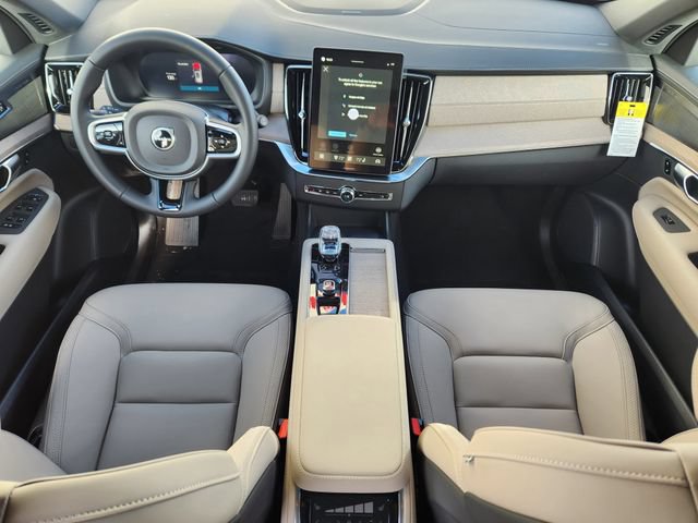 New 2026 Volvo XC90 B6 Plus w/ Protection Package Premier AWD/4WD image 11