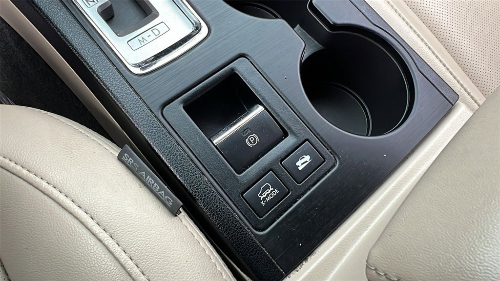 Used 2015 Subaru Outback 3.6R Limited image 28