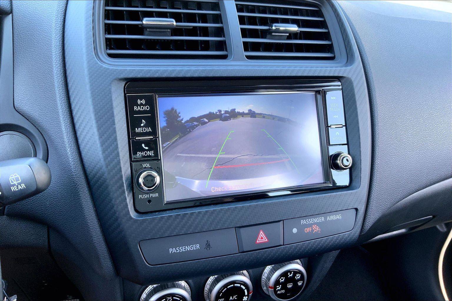 Used 2025 Mitsubishi Outlander Sport ES AWD/4WD image 17