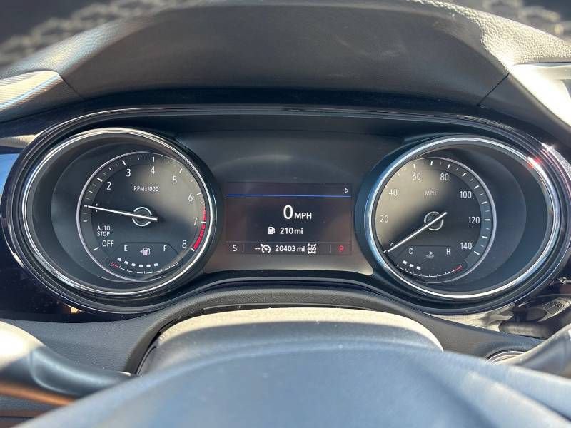 Used 2022 Buick Encore GX Preferred w/ Cold Weather Comfort Package AWD/4WD image 6
