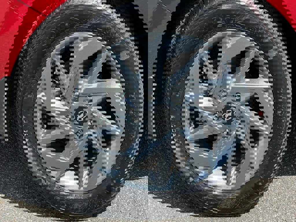 Certified 2024 Hyundai Elantra Blue image 6