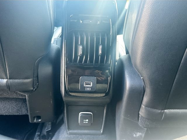 Used 2023 Jeep Compass Latitude AWD/4WD image 26