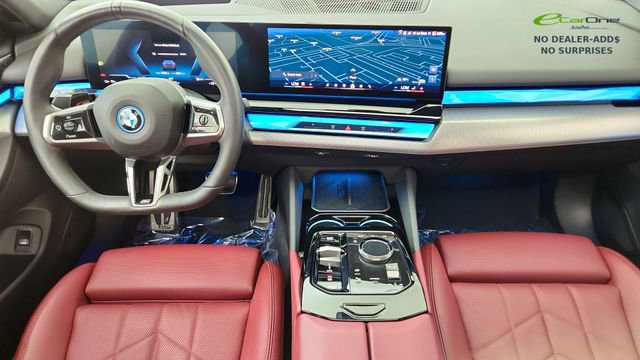 Used 2024 BMW i5 eDrive40i w/ M Sport Package image 38