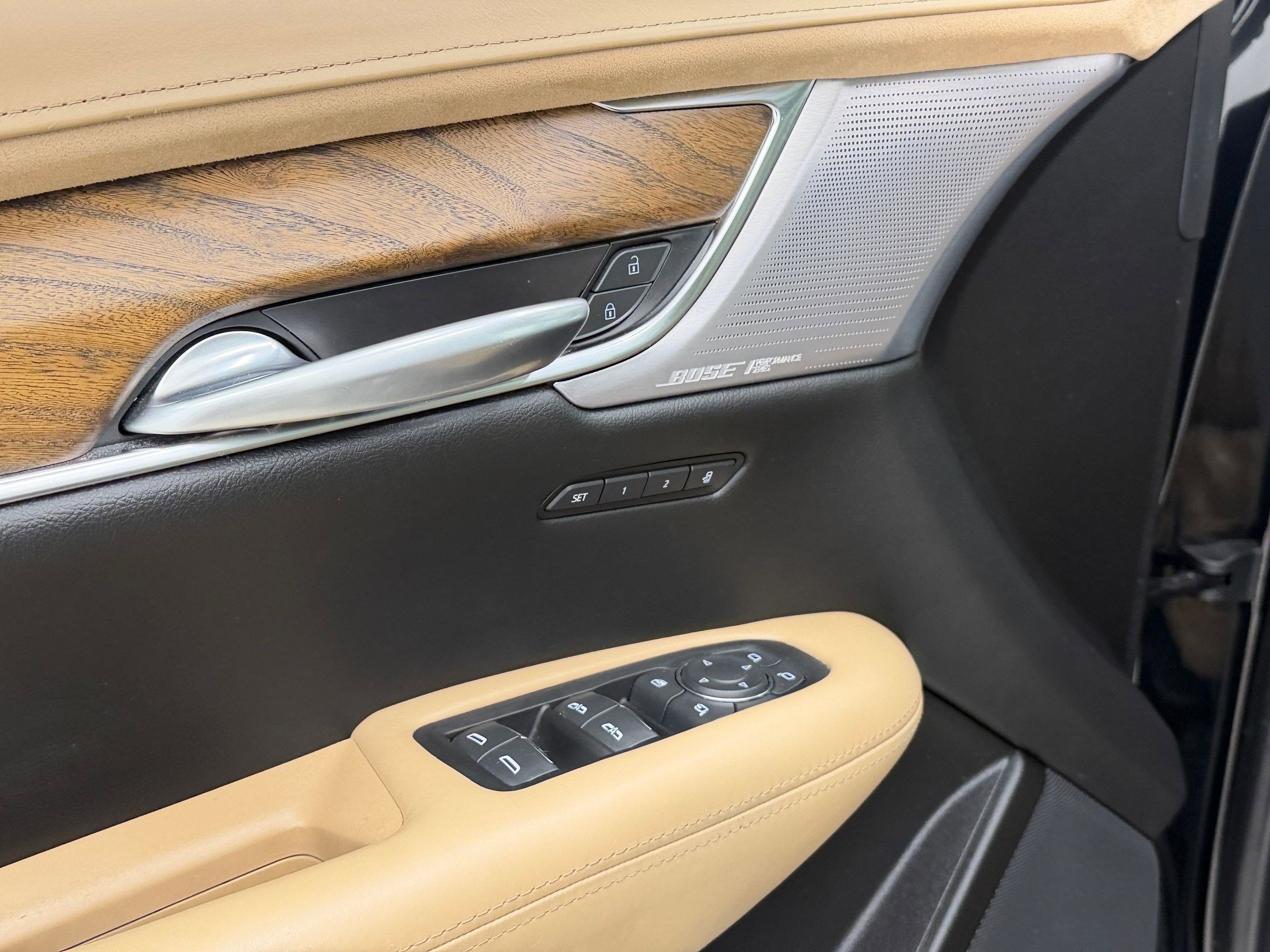 Used 2022 Cadillac XT5 Premium Luxury w/ Platinum Package image 24
