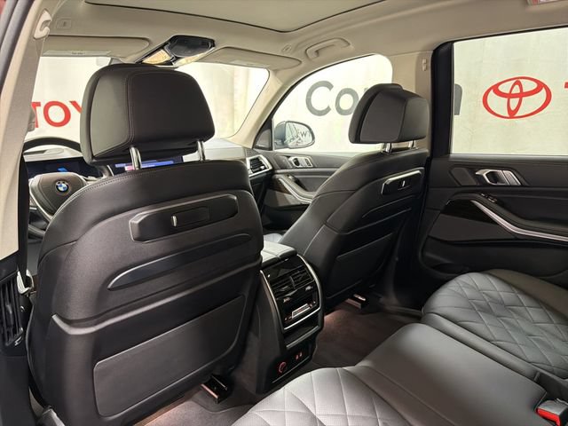 Used 2024 BMW X7 xDrive40i AWD/4WD image 21