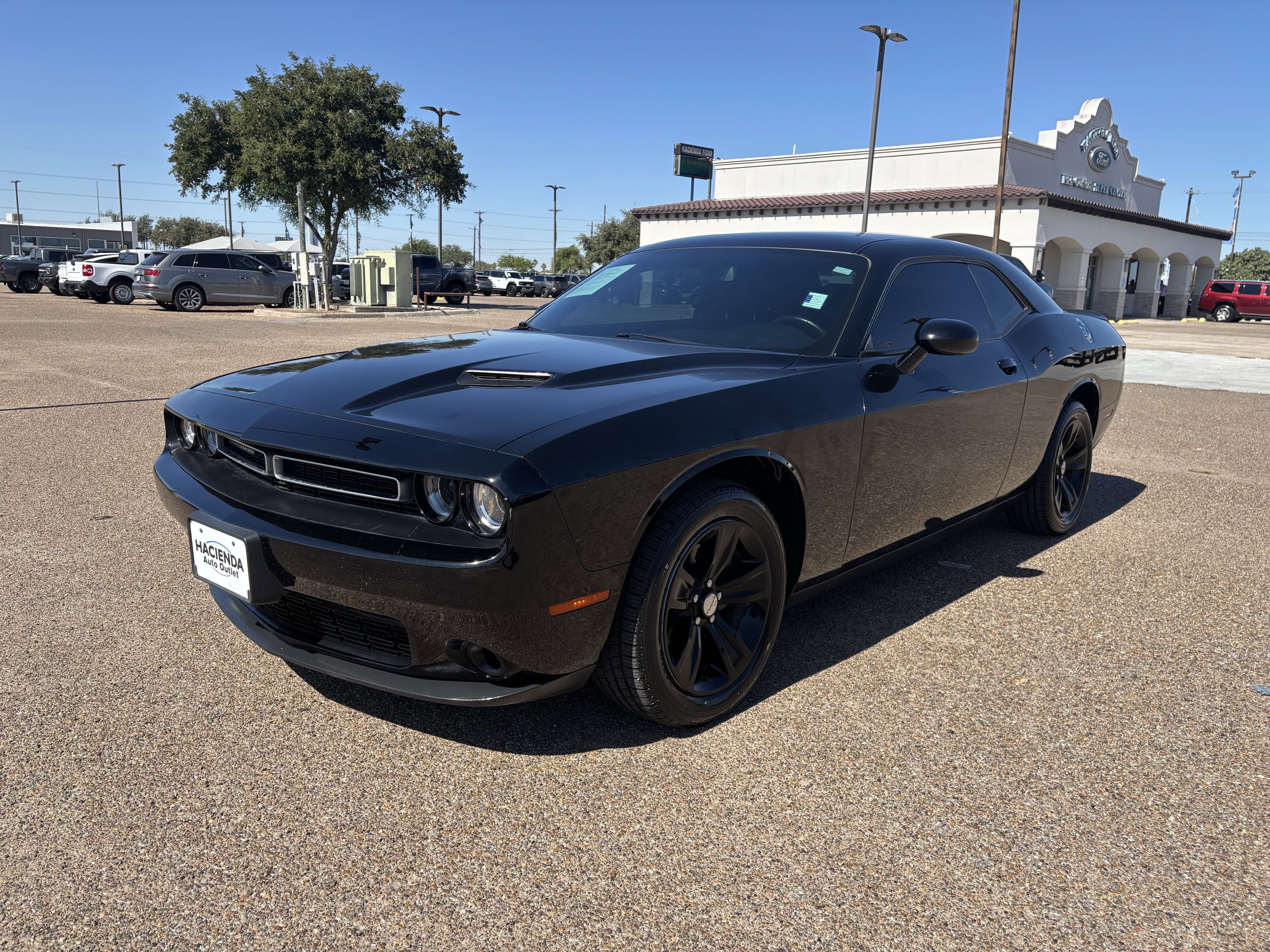 Used 2023 Dodge Challenger SXT