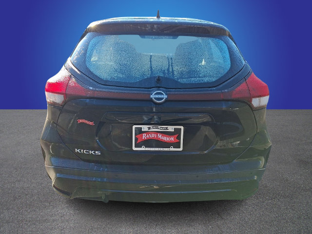 Used 2024 Nissan Kicks S FWD image 5