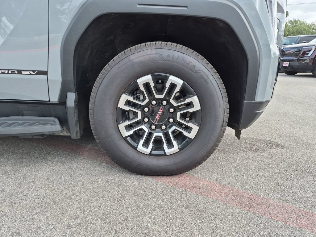 New 2026 GMC Sierra EV Elevation AWD/4WD image 18