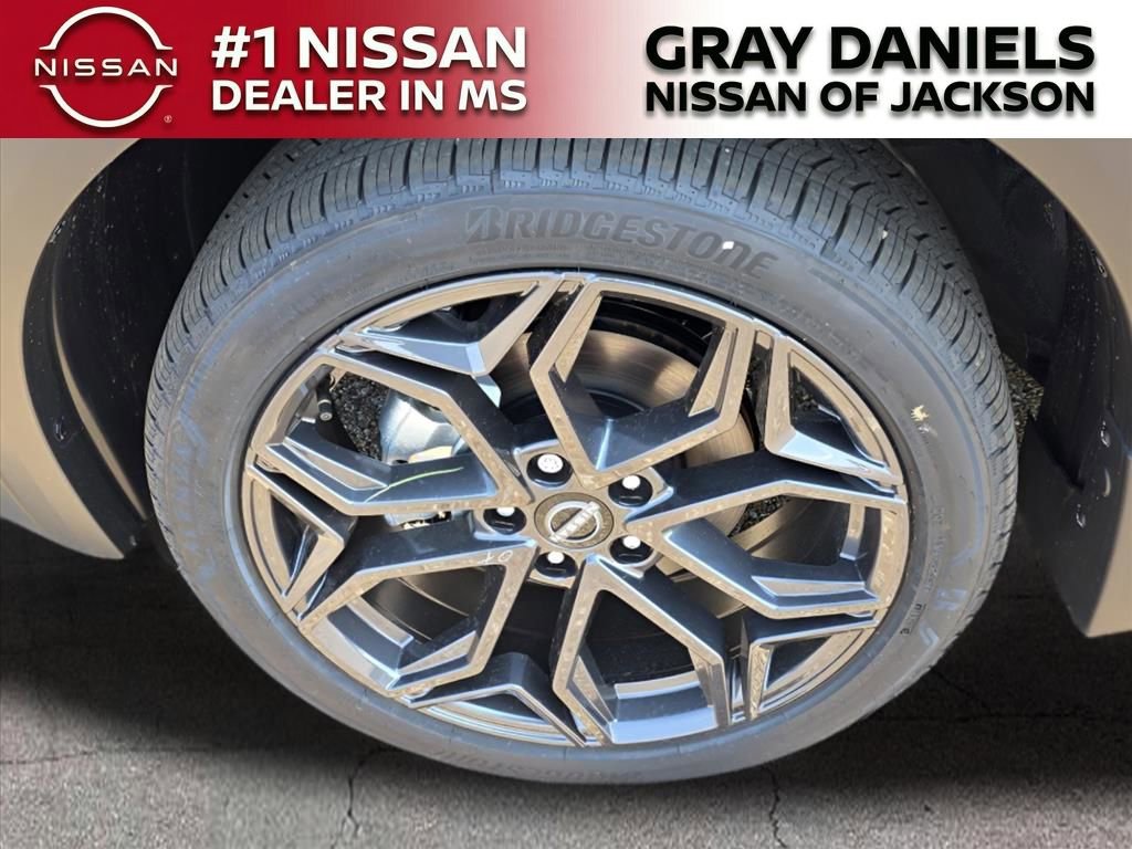 New 2025 Nissan Kicks SR image 20