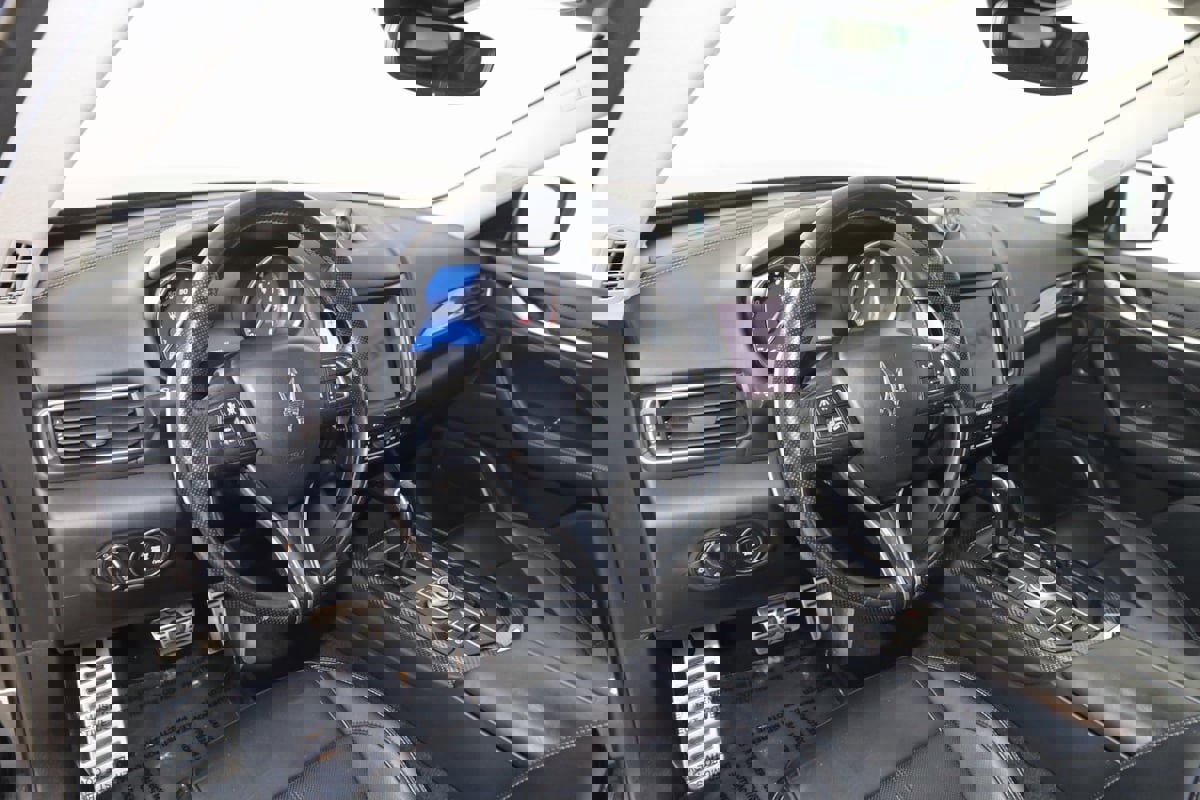 Used 2018 Maserati Levante S GranSport image 30