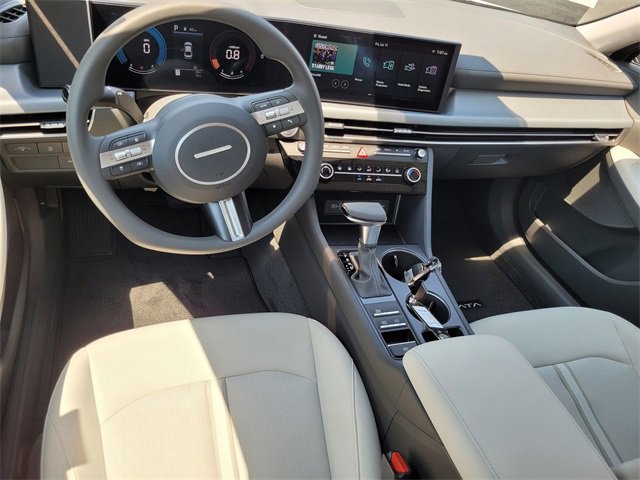 New 2025 Hyundai Sonata SE image 9