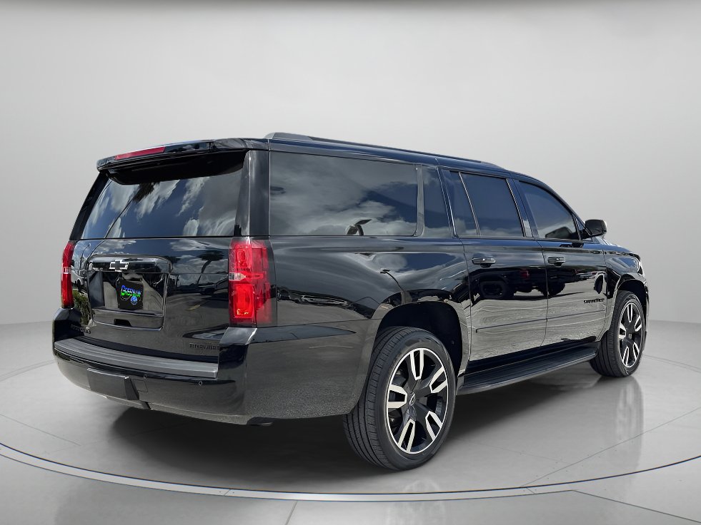Used 2019 Chevrolet Suburban Premier RWD image 3