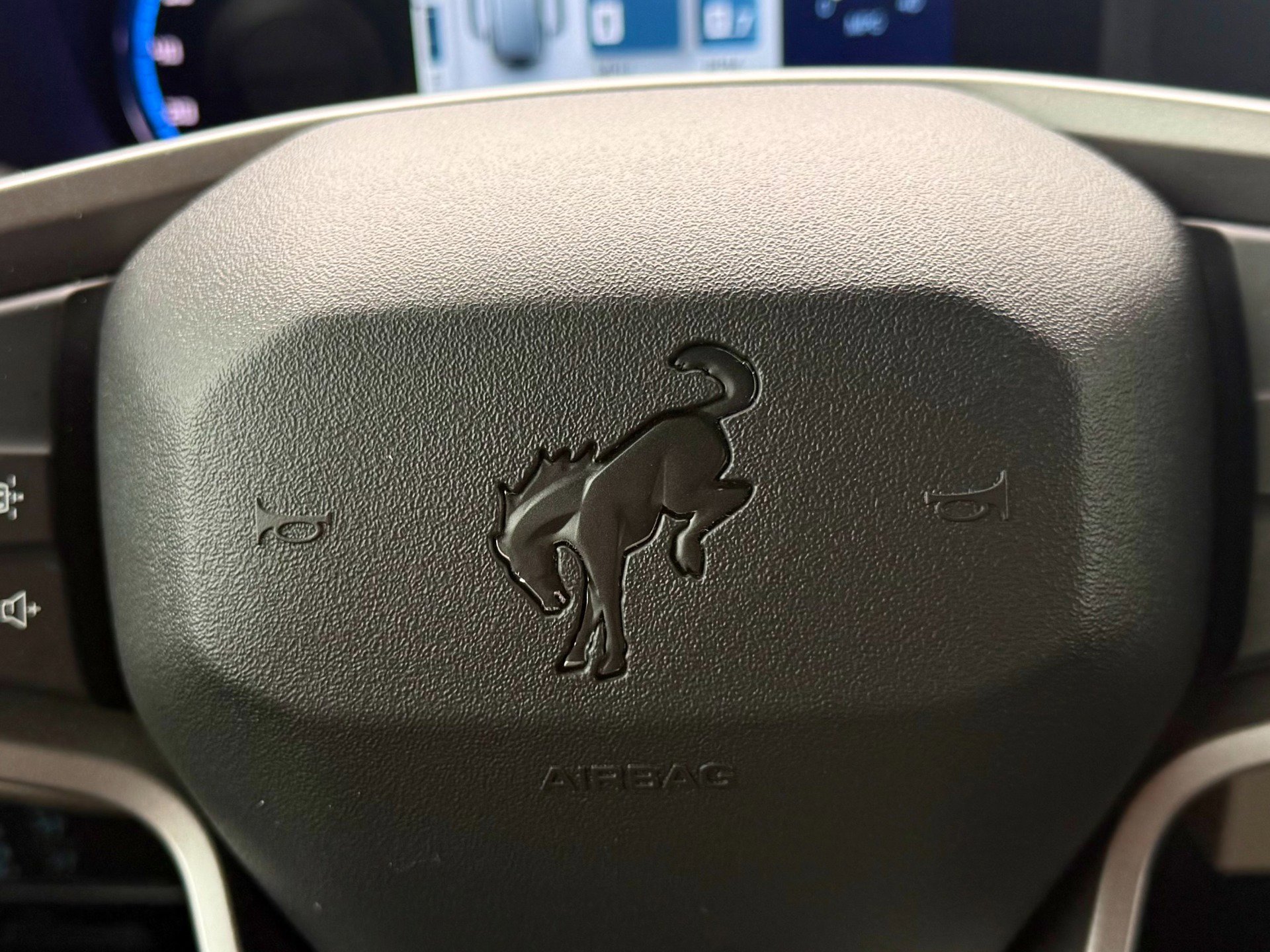 Used 2022 Ford Bronco Wildtrak AWD/4WD image 42