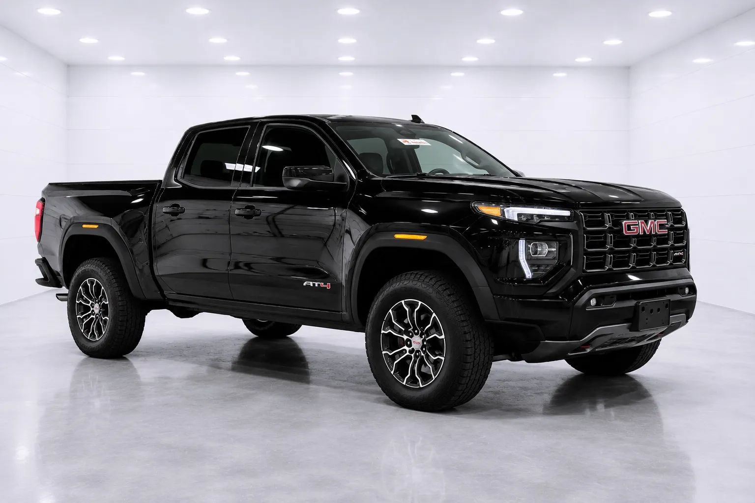 Used 2024 GMC Canyon AT4 AWD/4WD image 7