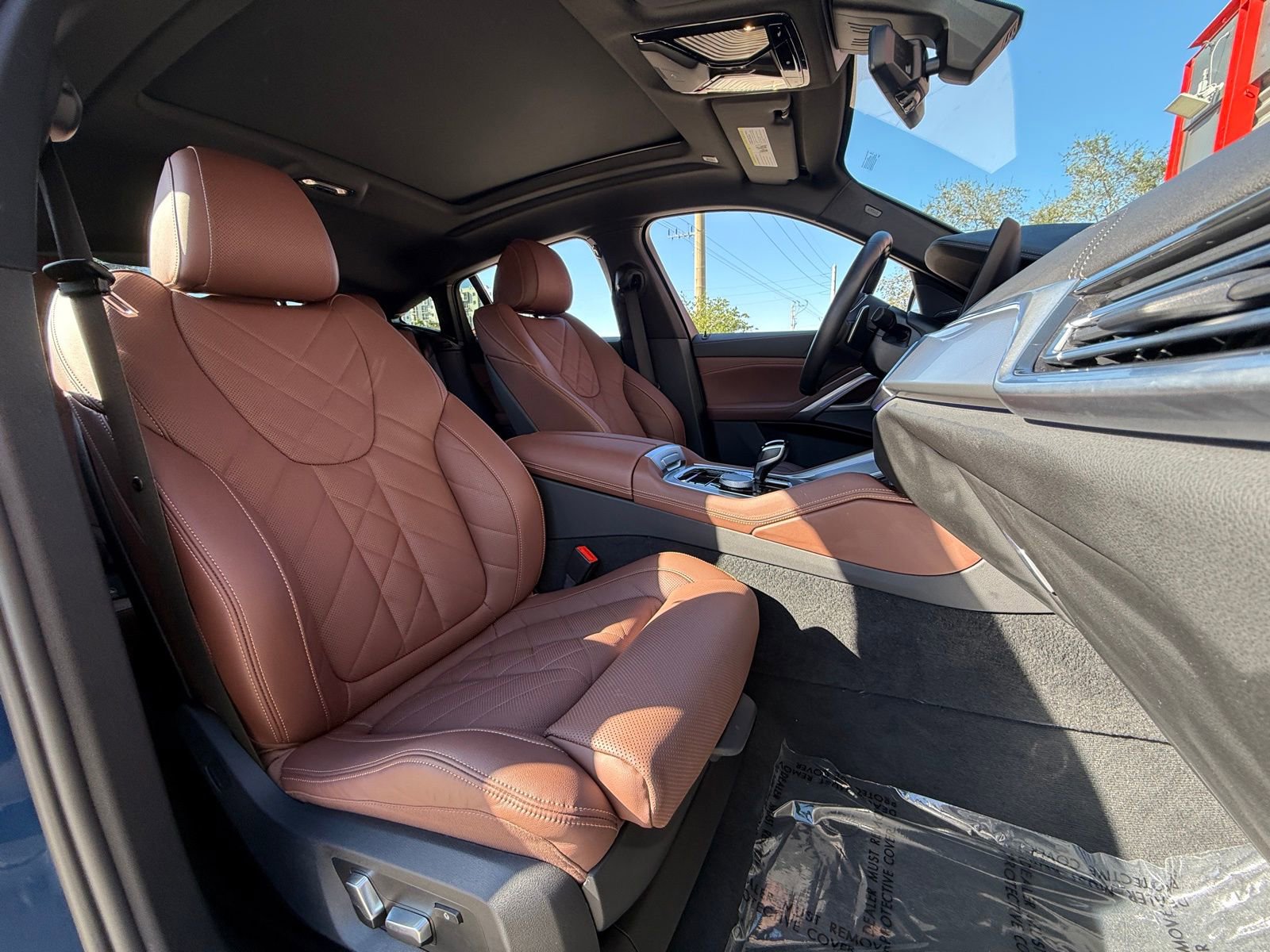 Used 2023 BMW X6 xDrive40i w/ M Sport Package image 14