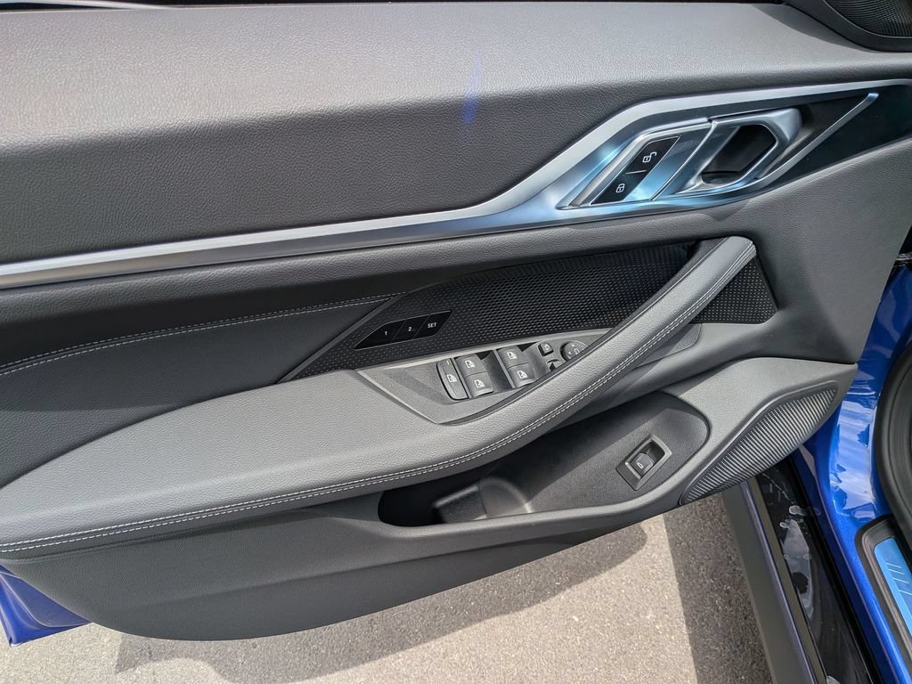 New 2026 BMW i4 eDrive40 w/ M Sport Package RWD image 12