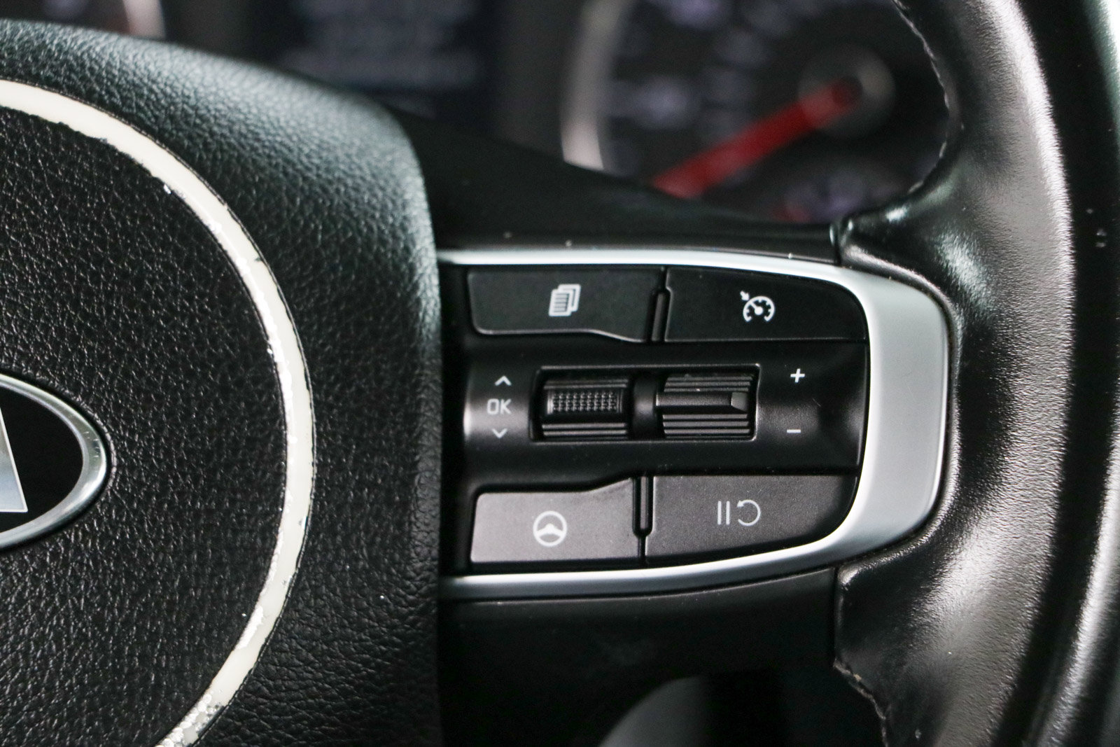 Used 2021 Kia K5 EX FWD image 14