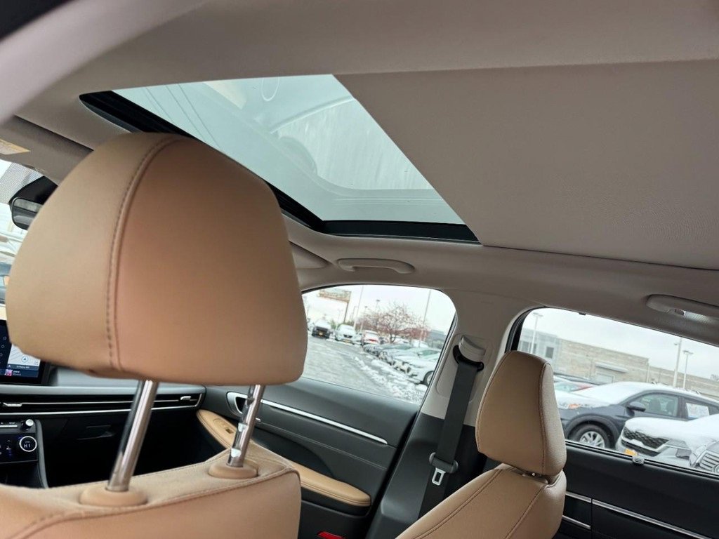 Certified 2024 Hyundai Sonata Limited image 11