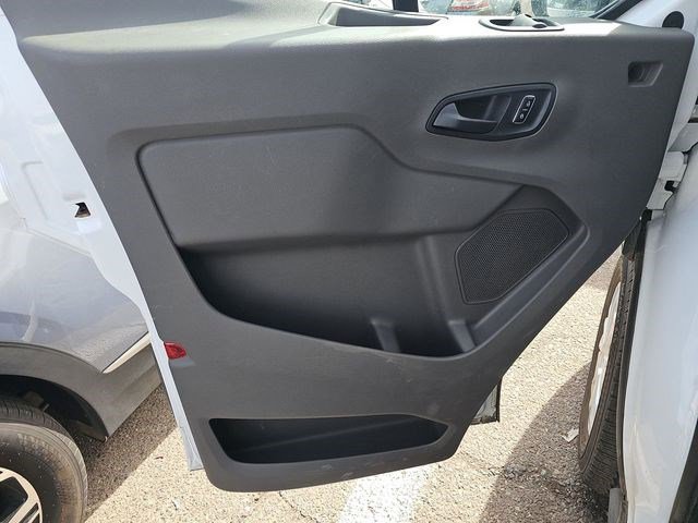 Used 2025 Ford Transit 350 XLT RWD image 9
