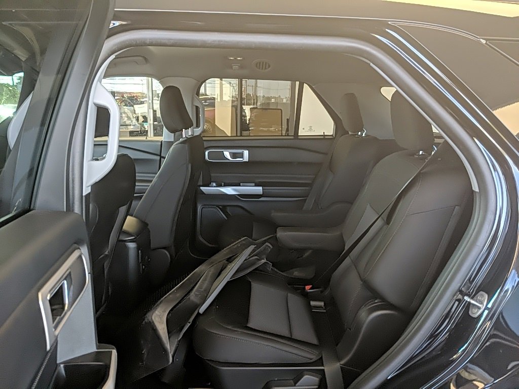 Certified 2023 Ford Explorer XLT image 10