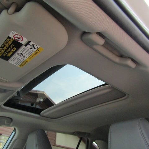 Used 2021 Toyota RAV4 XLE Premium image 19