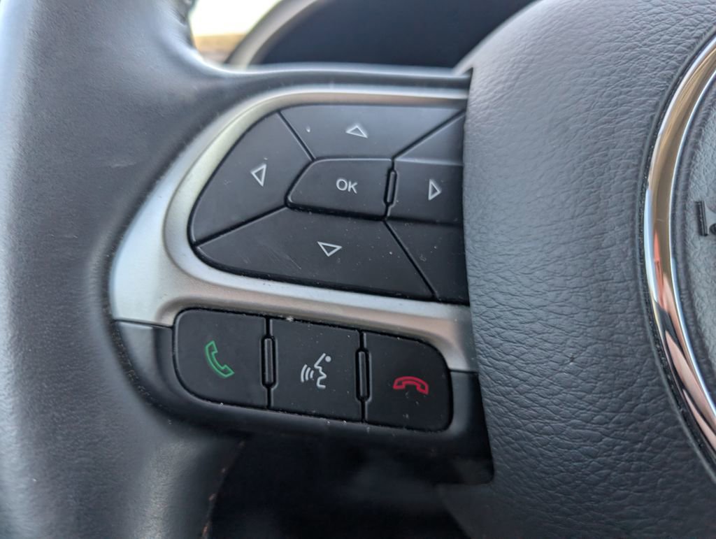 Used 2018 Jeep Compass Limited w/ Navigation Group image 13