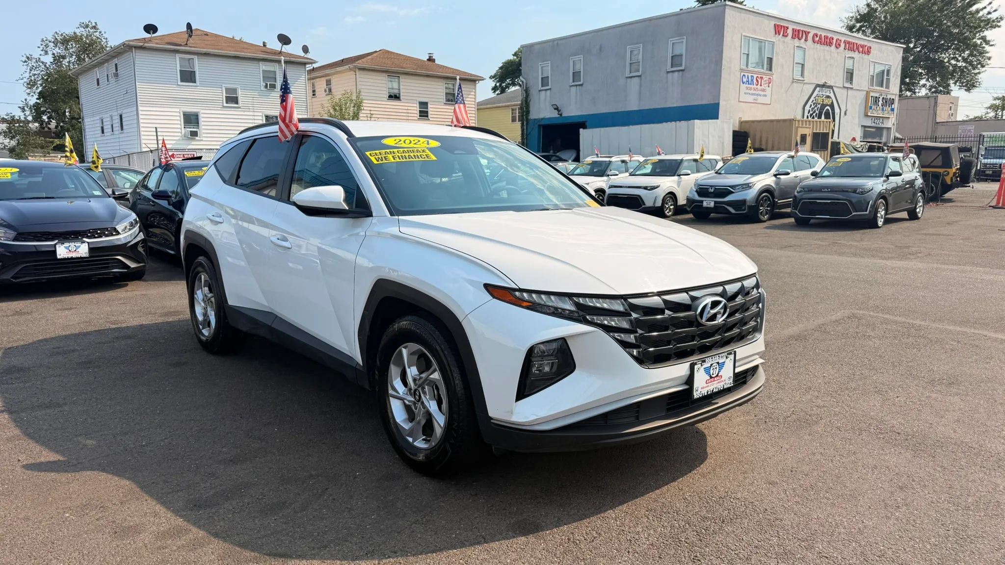 Used 2024 Hyundai Tucson SEL FWD image 2