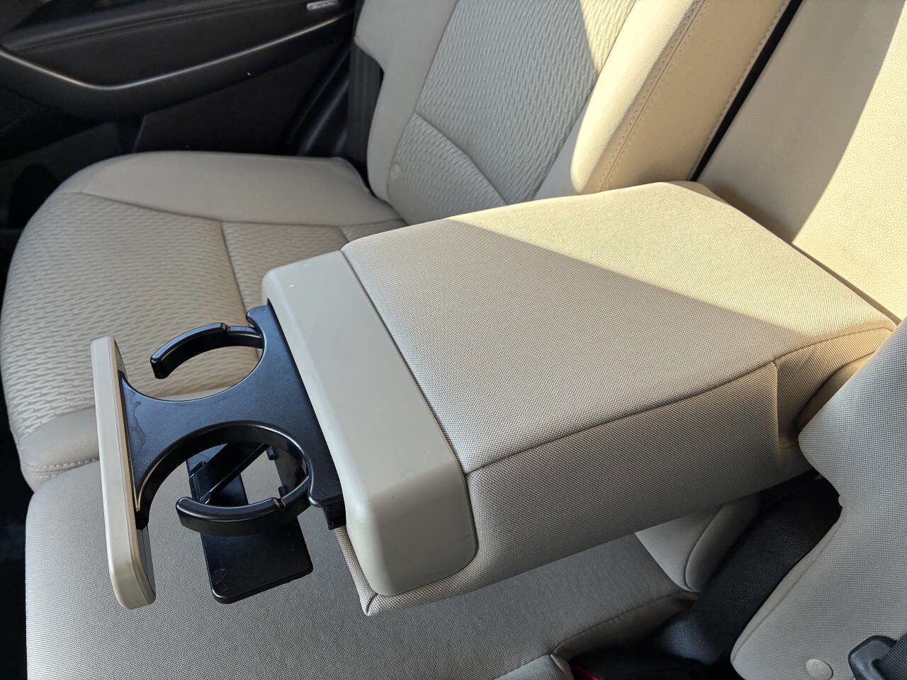 Used 2017 Hyundai Santa Fe Sport image 33