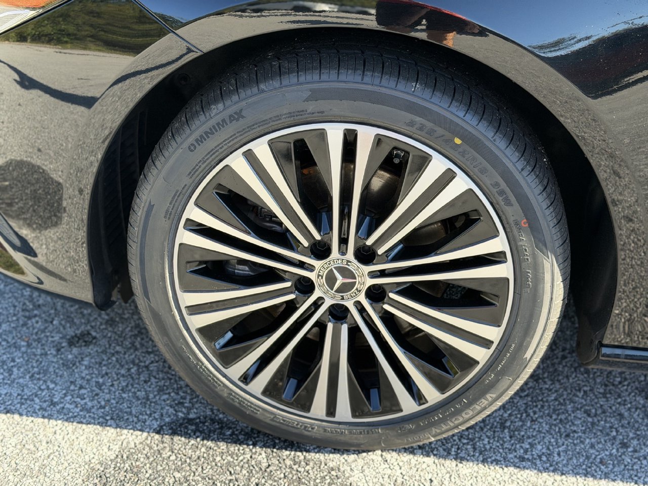 Used 2023 Mercedes-Benz CLA 250 4MATIC w/ Premium Package image 30