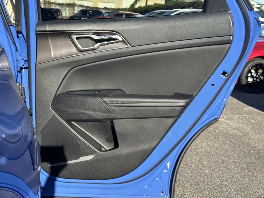 Certified 2026 Kia Sportage EX w/ EX Panorama Roof Package image 23