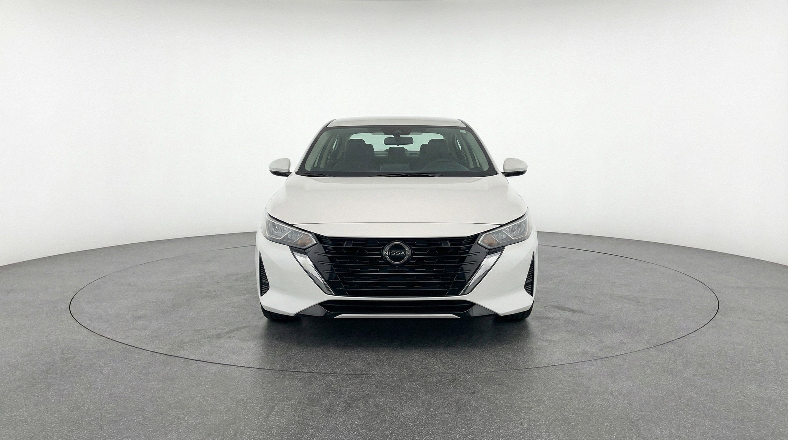 Used 2025 Nissan Sentra SV FWD image 2