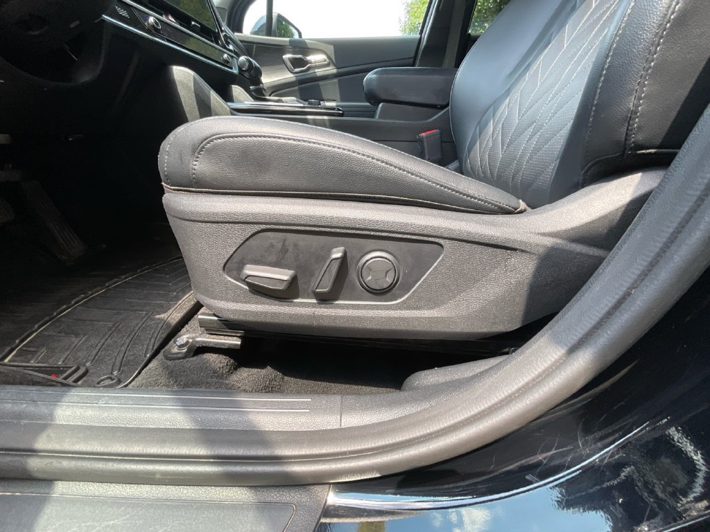 Used 2023 Kia Sportage X-Line w/ X-Line Premium Package AWD/4WD image 13