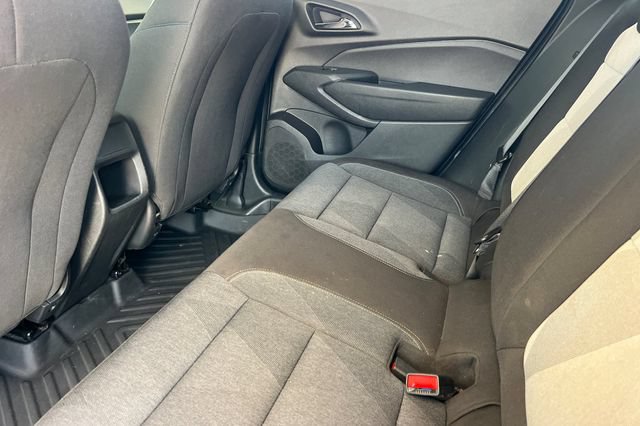Used 2024 Chevrolet Trax LS FWD image 14