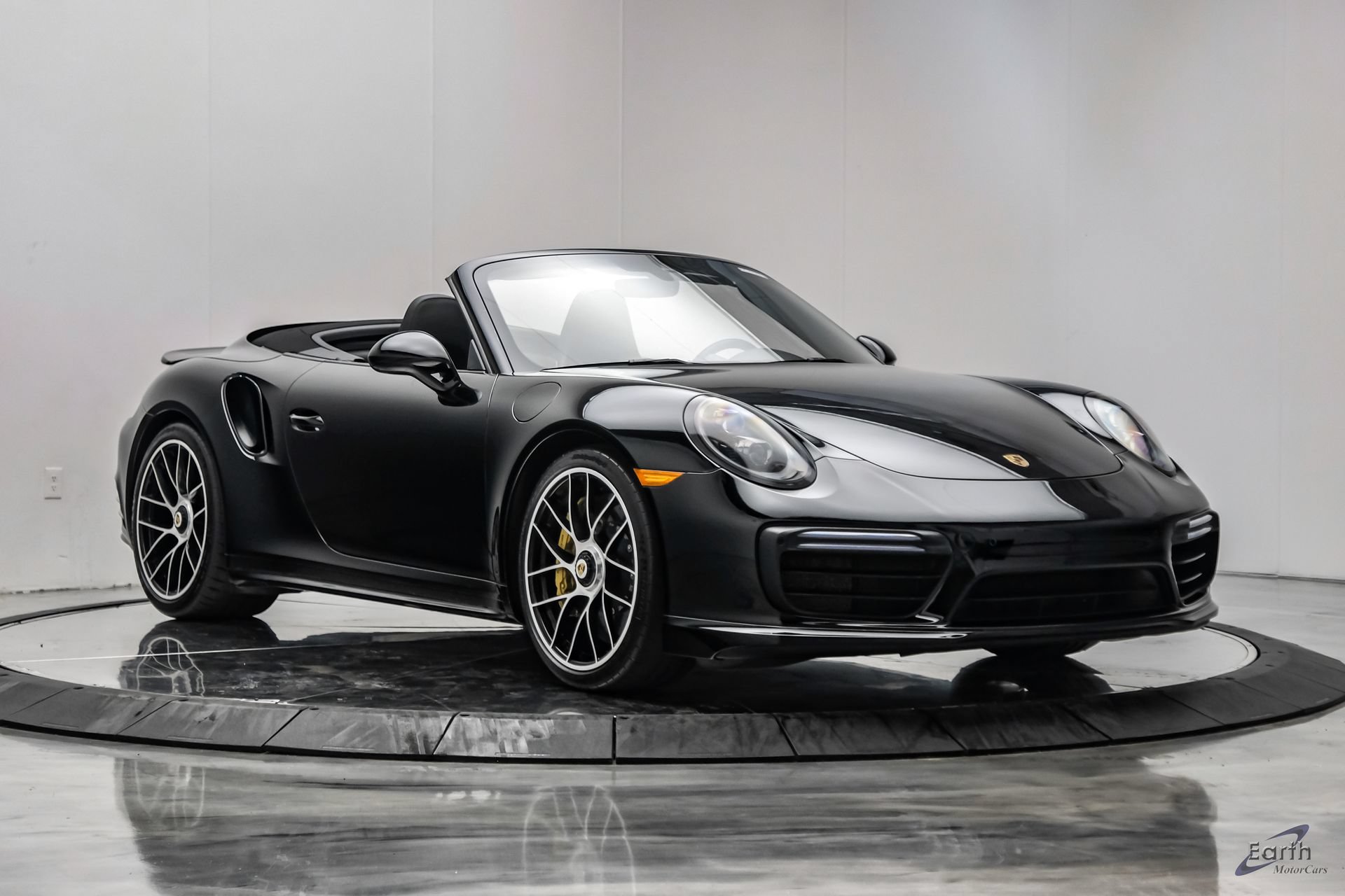Used 2019 Porsche 911 Turbo S AWD/4WD image 29