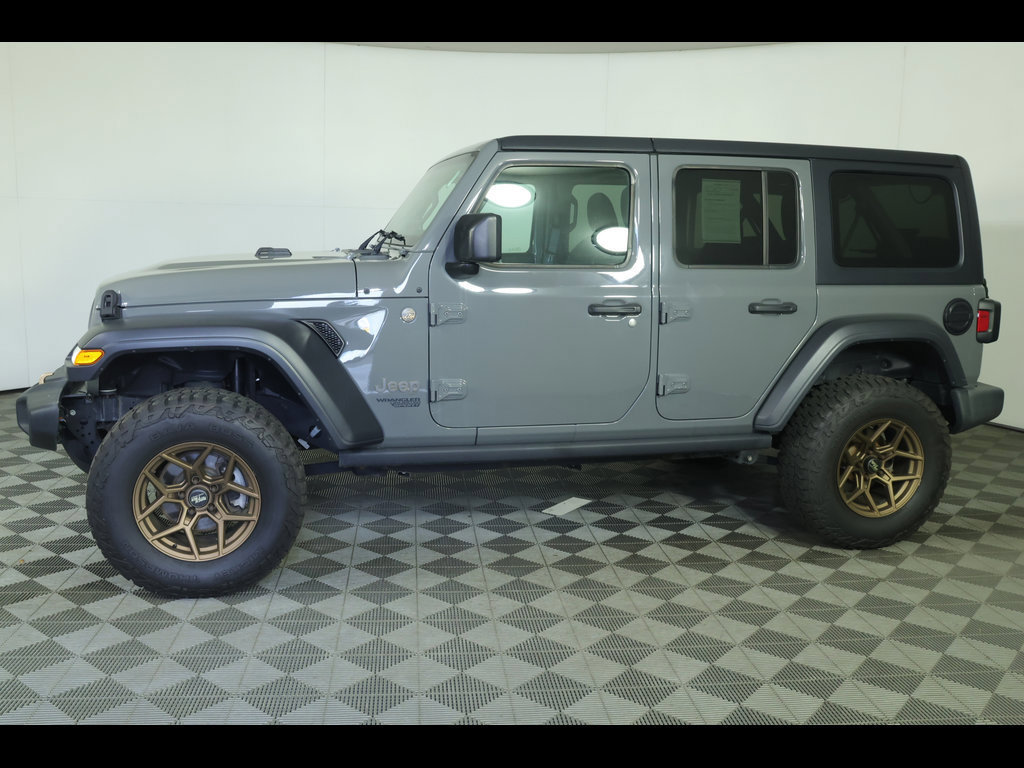 Used 2019 Jeep Wrangler Unlimited Sport S AWD/4WD image 12