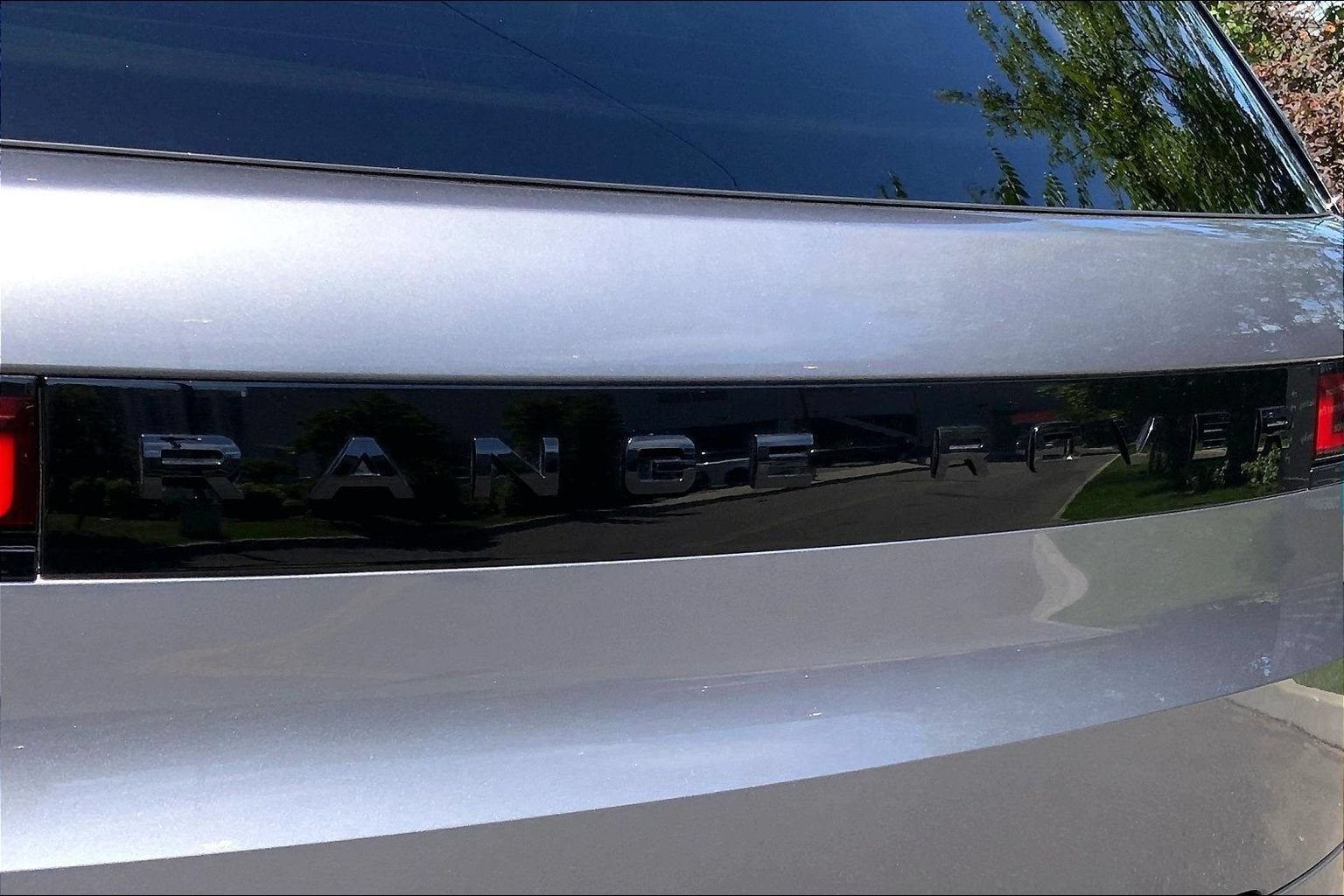 Certified 2024 Land Rover Range Rover Sport Dynamic SE AWD/4WD image 31