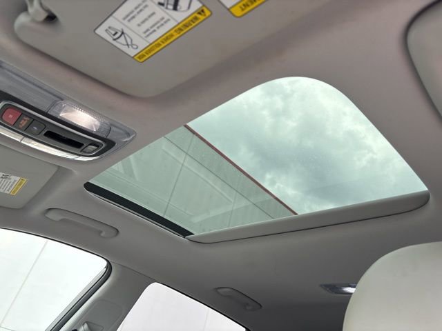 Used 2024 Hyundai Kona Limited image 25