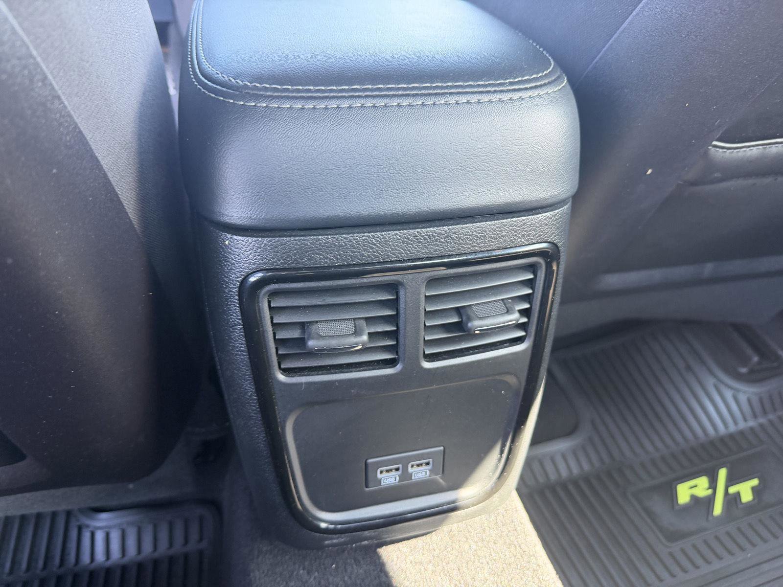 Used 2023 Dodge Charger R/T w/ Blacktop Package image 15