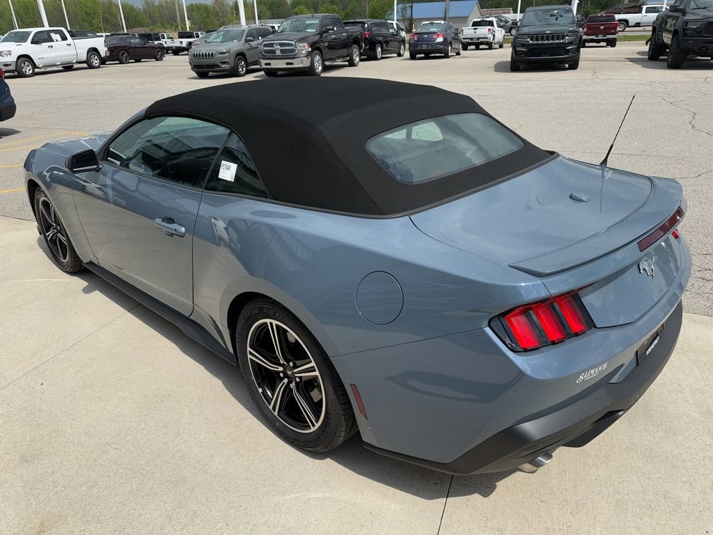 Used 2025 Ford Mustang Premium RWD image 7