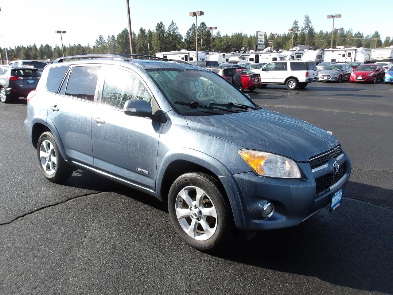 Used 2010 Toyota RAV4 Limited AWD/4WD image 7
