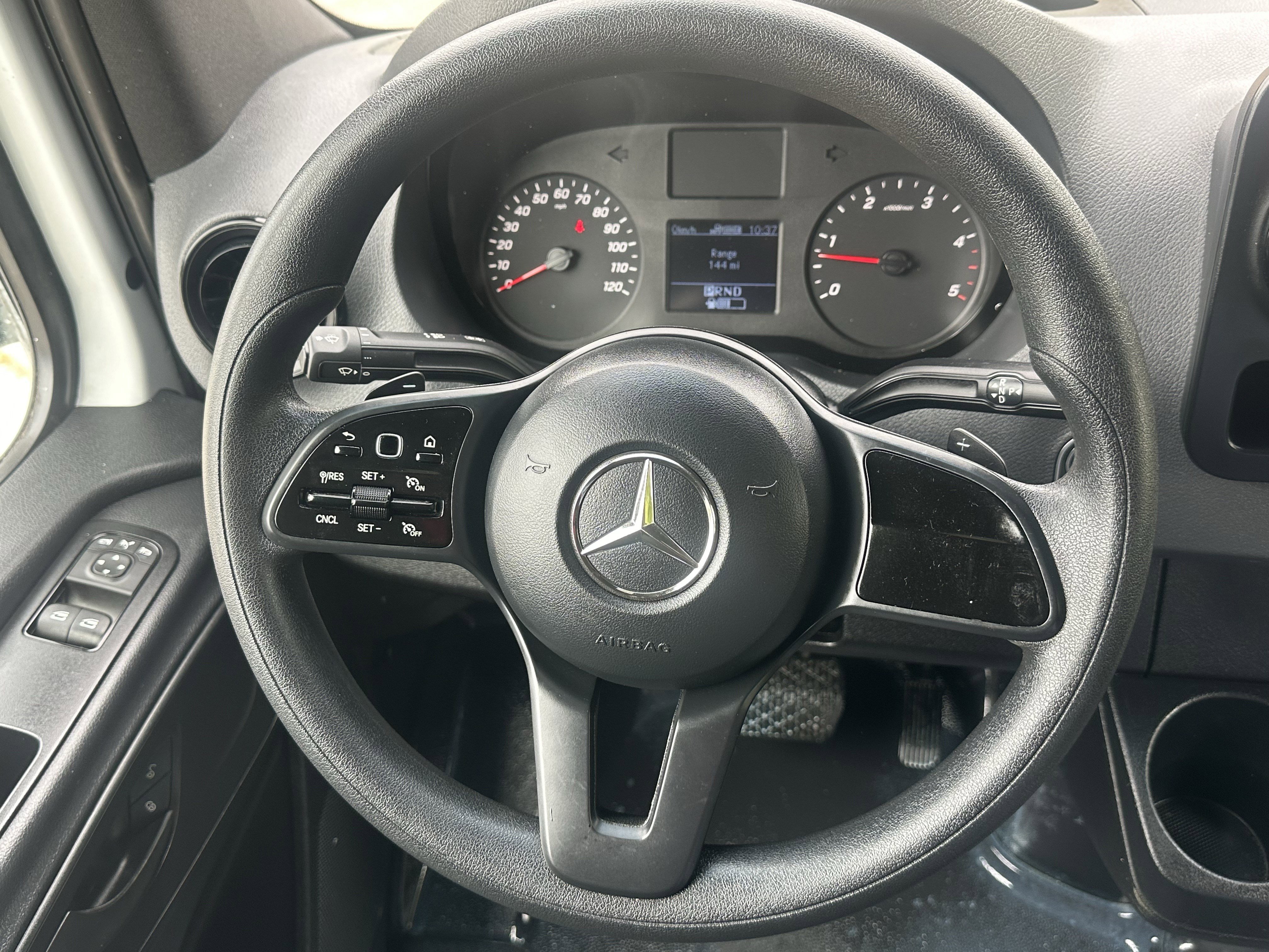 Used 2021 Mercedes-Benz Sprinter 2500 image 23