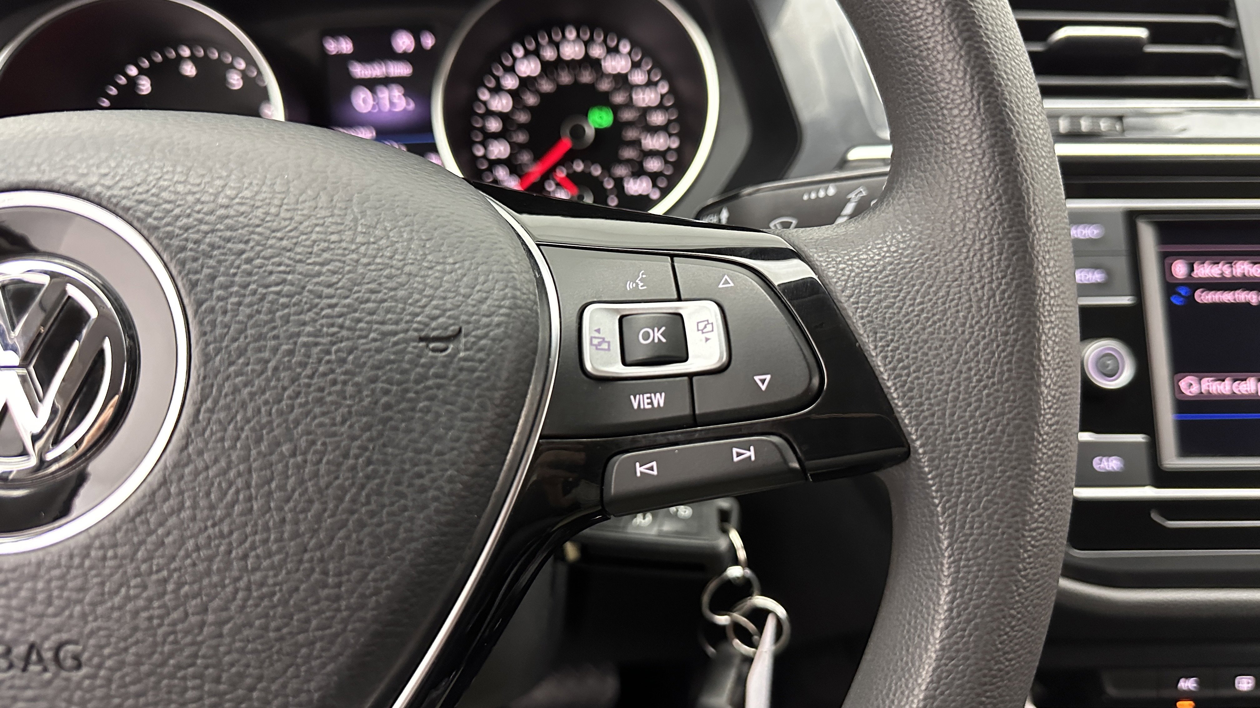 Used 2019 Volkswagen Tiguan S FWD image 18