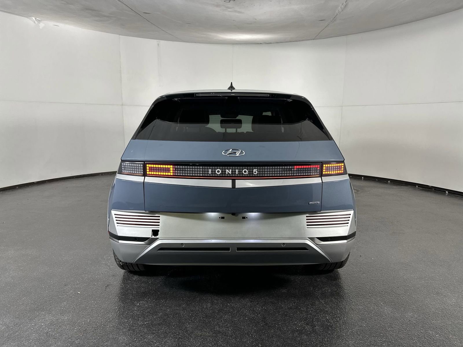 Used 2023 Hyundai Ioniq 5 Limited image 8