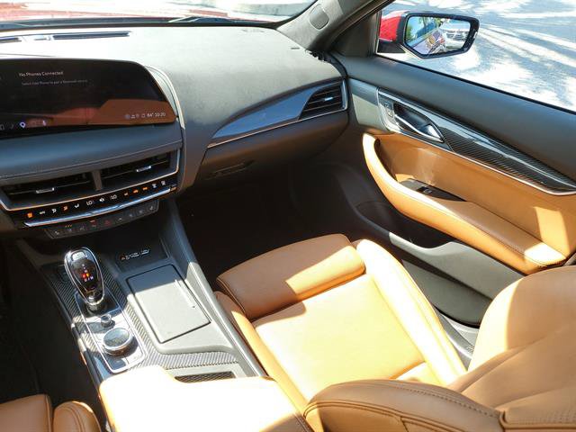 Certified 2025 Cadillac CT5 V RWD image 39