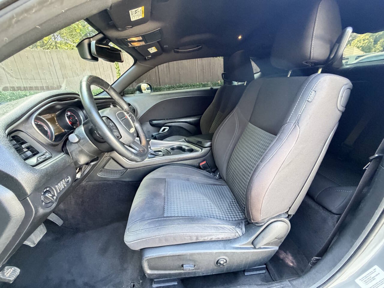 Used 2017 Dodge Challenger R/T RWD image 5