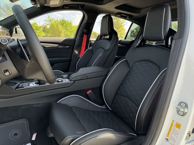 New 2026 Cadillac CT5 V RWD image 21