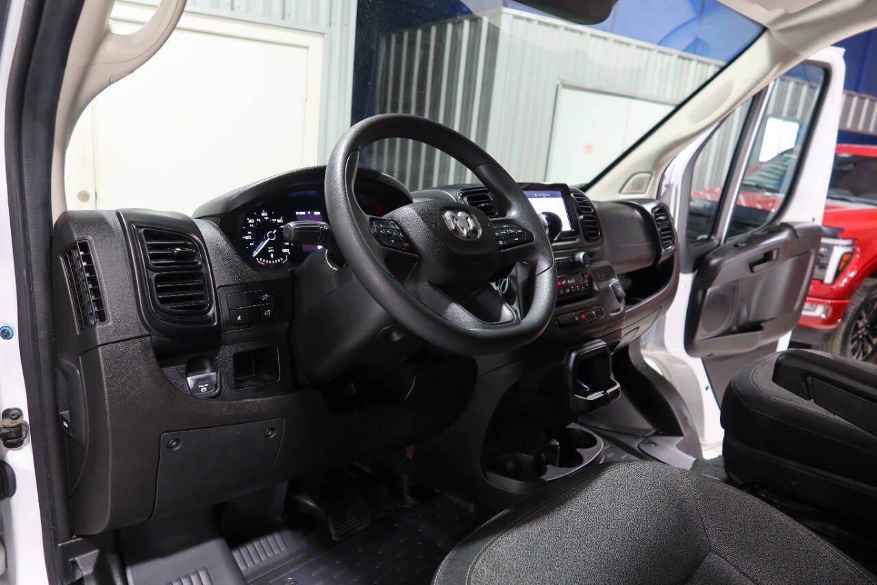 Used 2024 RAM ProMaster 2500 w/ Convenience Group FWD image 24