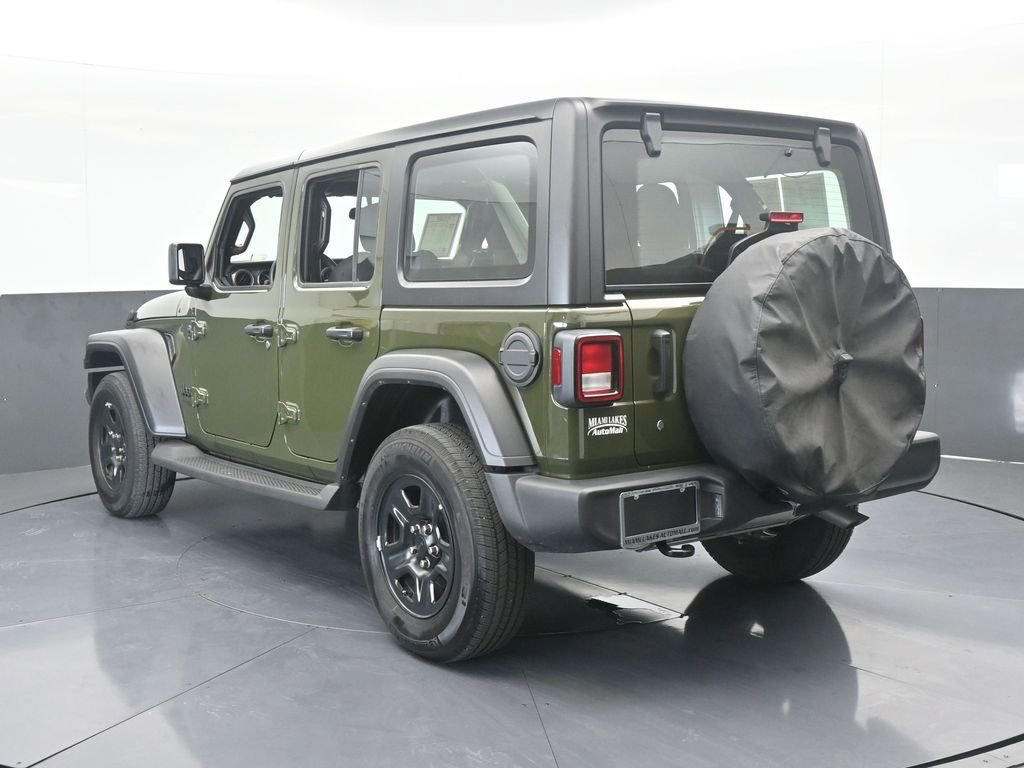 Used 2022 Jeep Wrangler Unlimited Sport image 4
