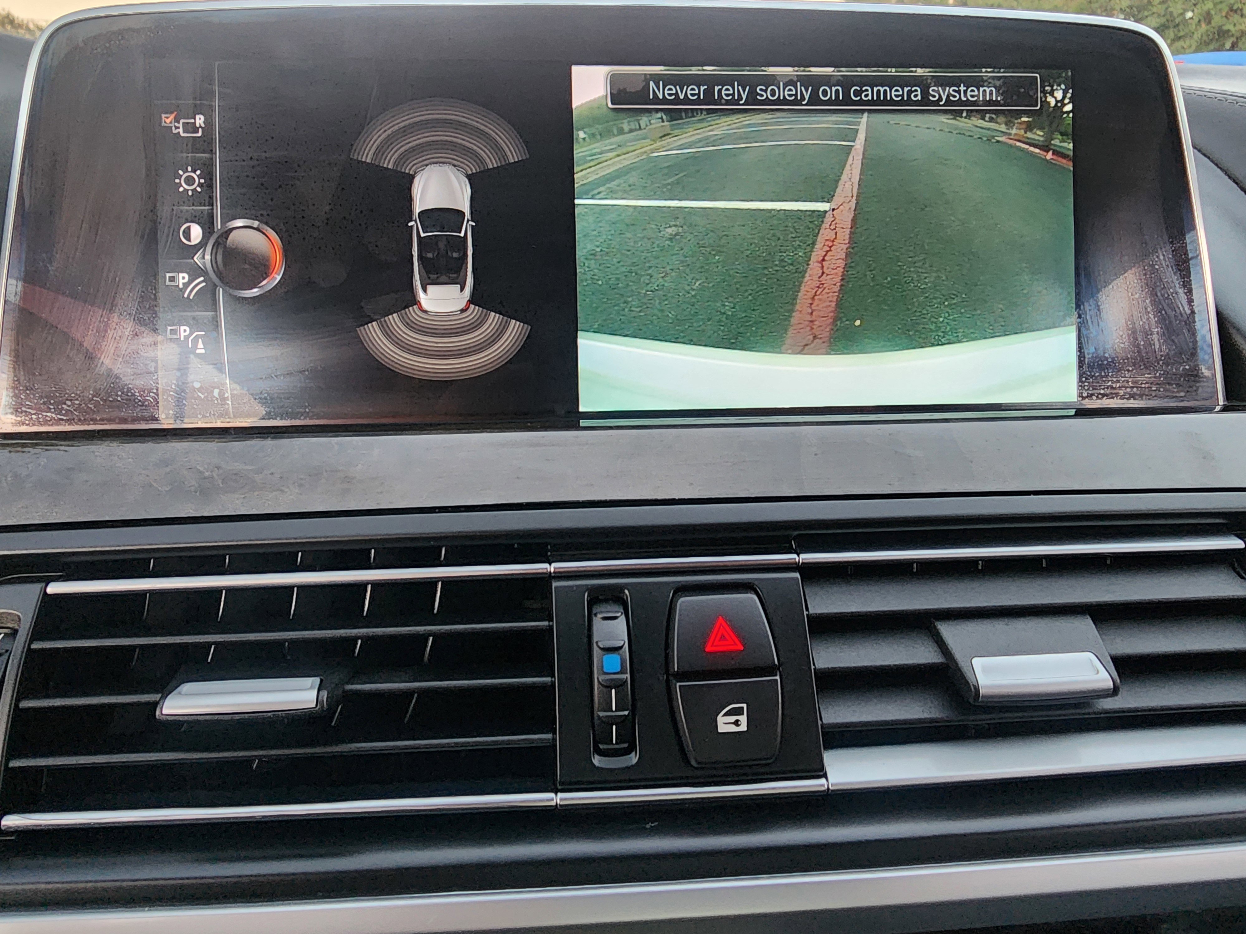 Used 2017 BMW 650i Convertible image 30